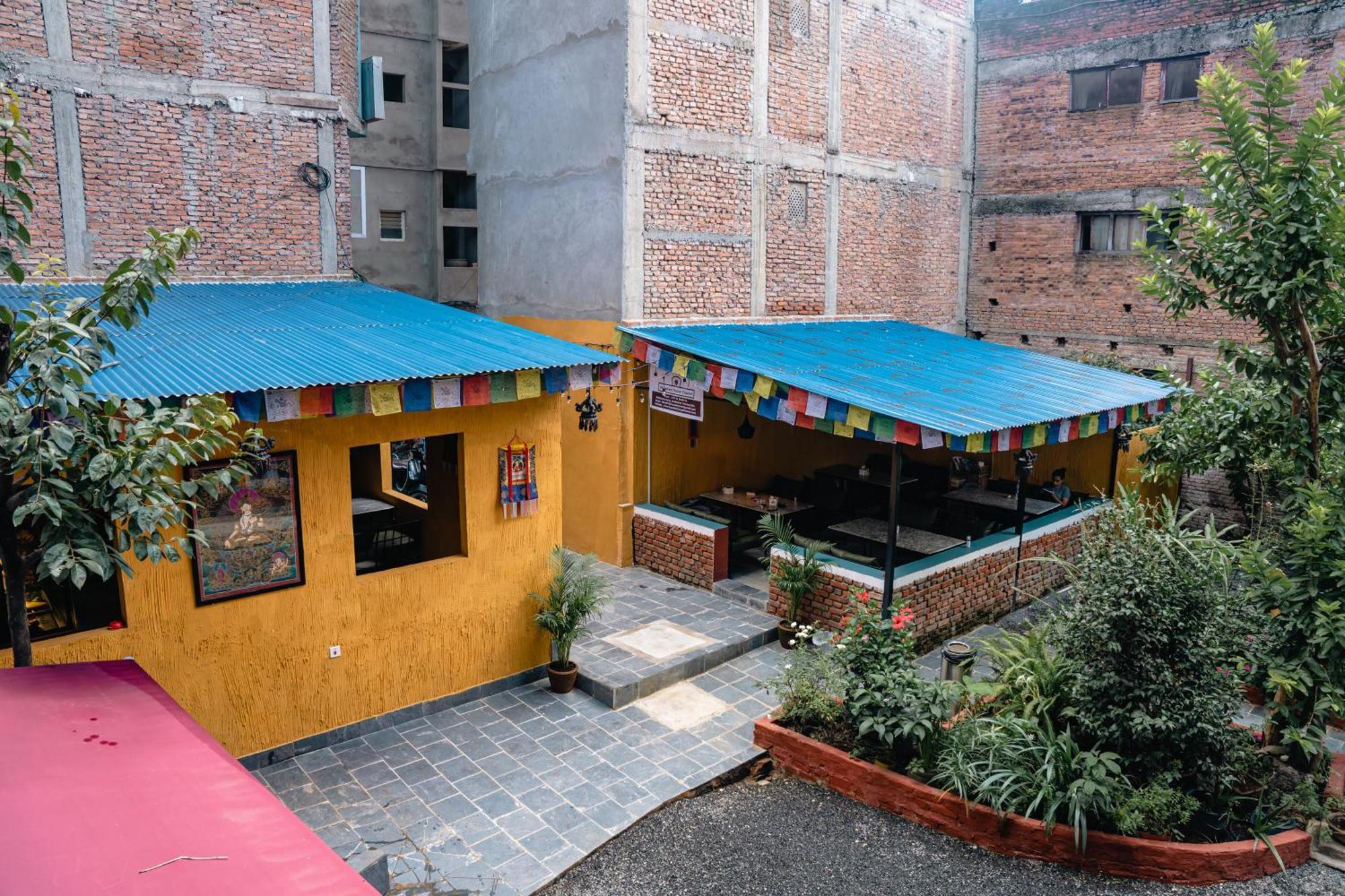 Kwabahal Boutique Hostel Катманду Екстер'єр фото