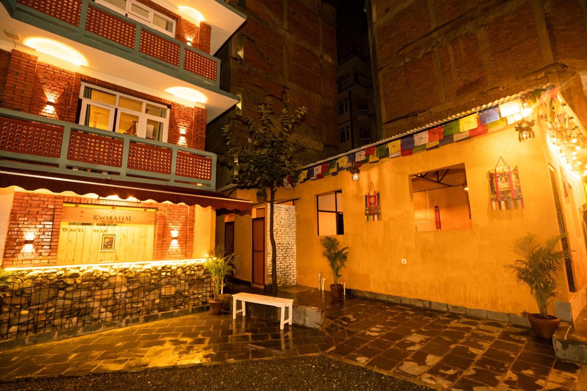 Kwabahal Boutique Hostel Катманду Екстер'єр фото