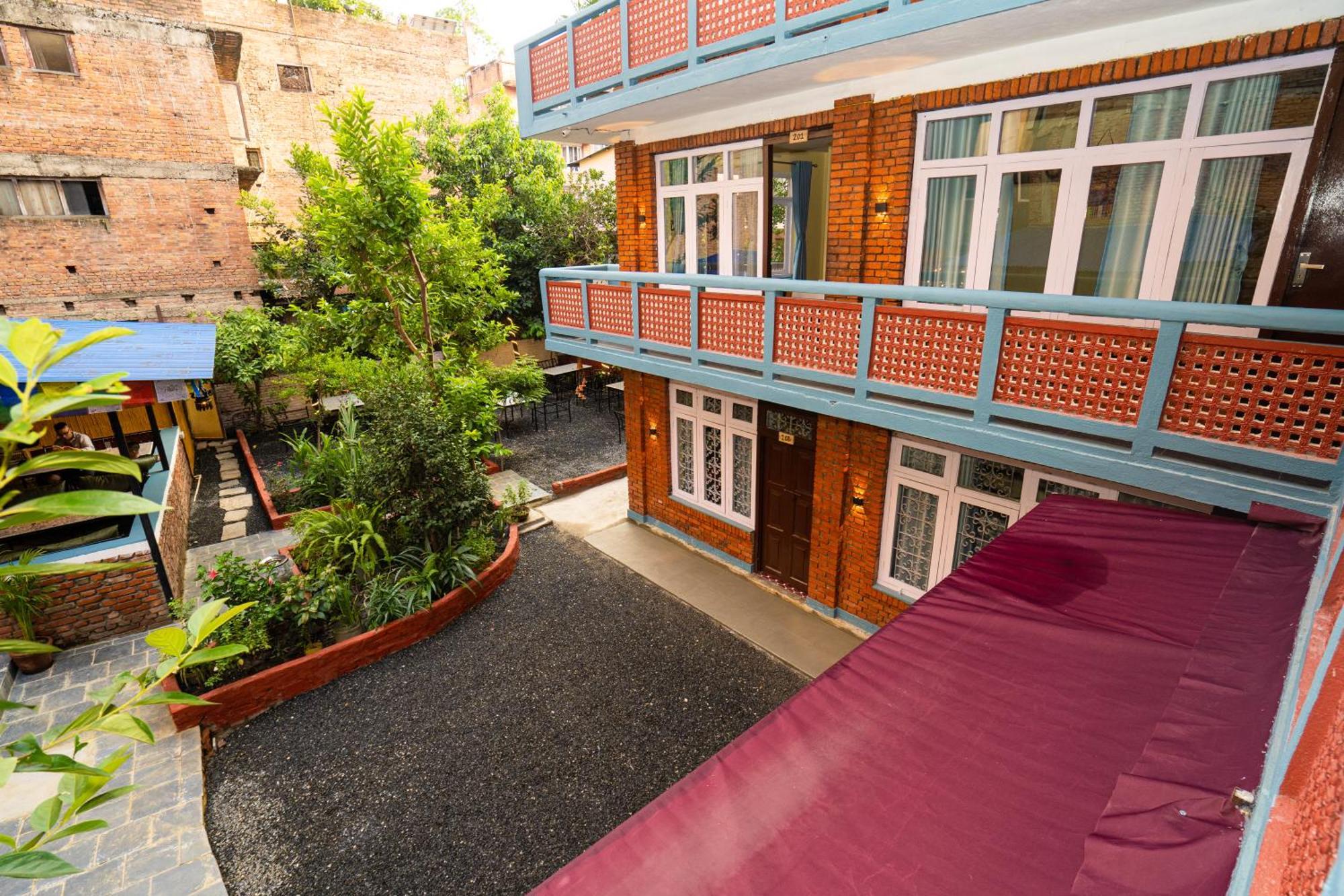 Kwabahal Boutique Hostel Катманду Екстер'єр фото