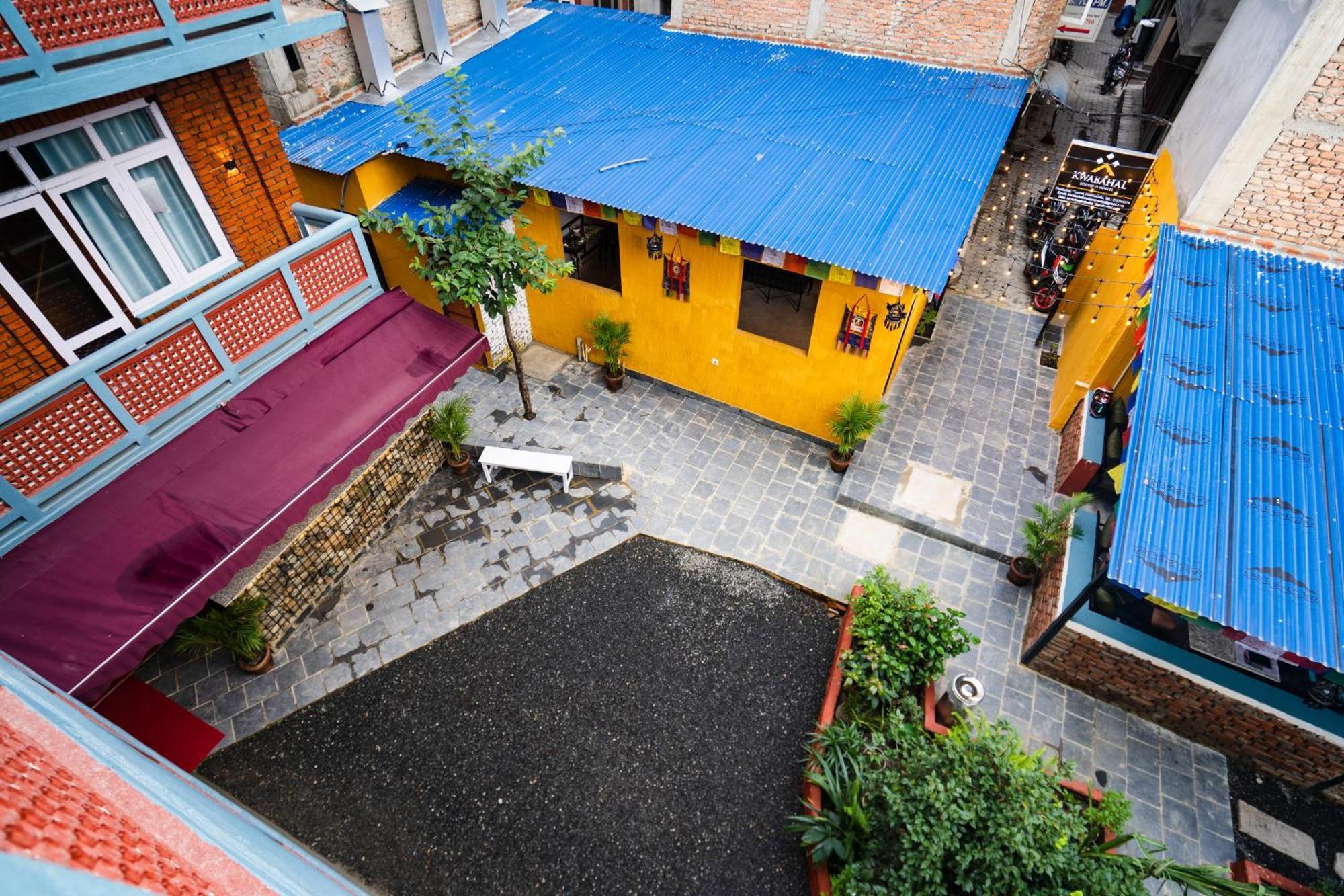 Kwabahal Boutique Hostel Катманду Екстер'єр фото