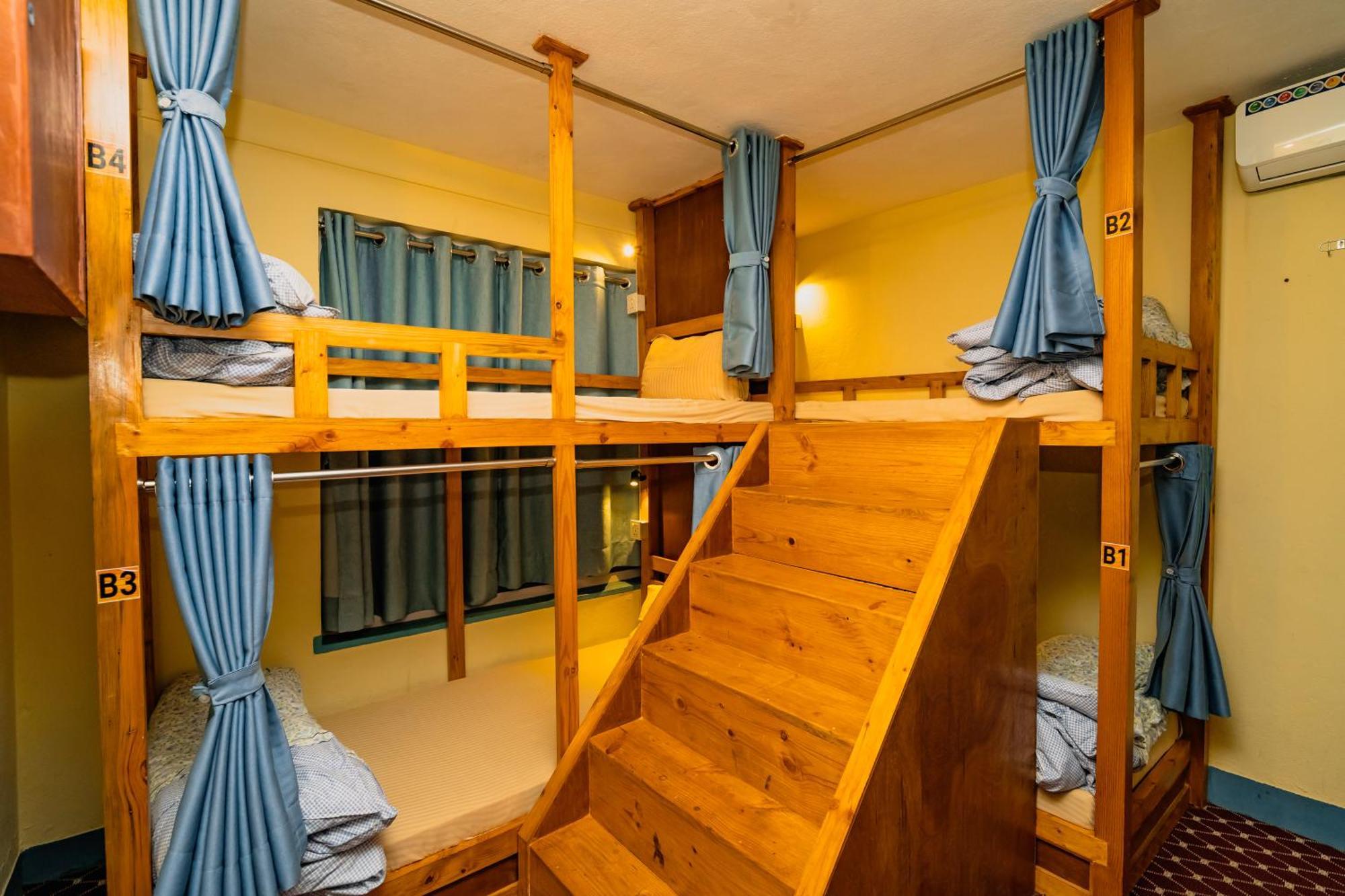Kwabahal Boutique Hostel Катманду Екстер'єр фото