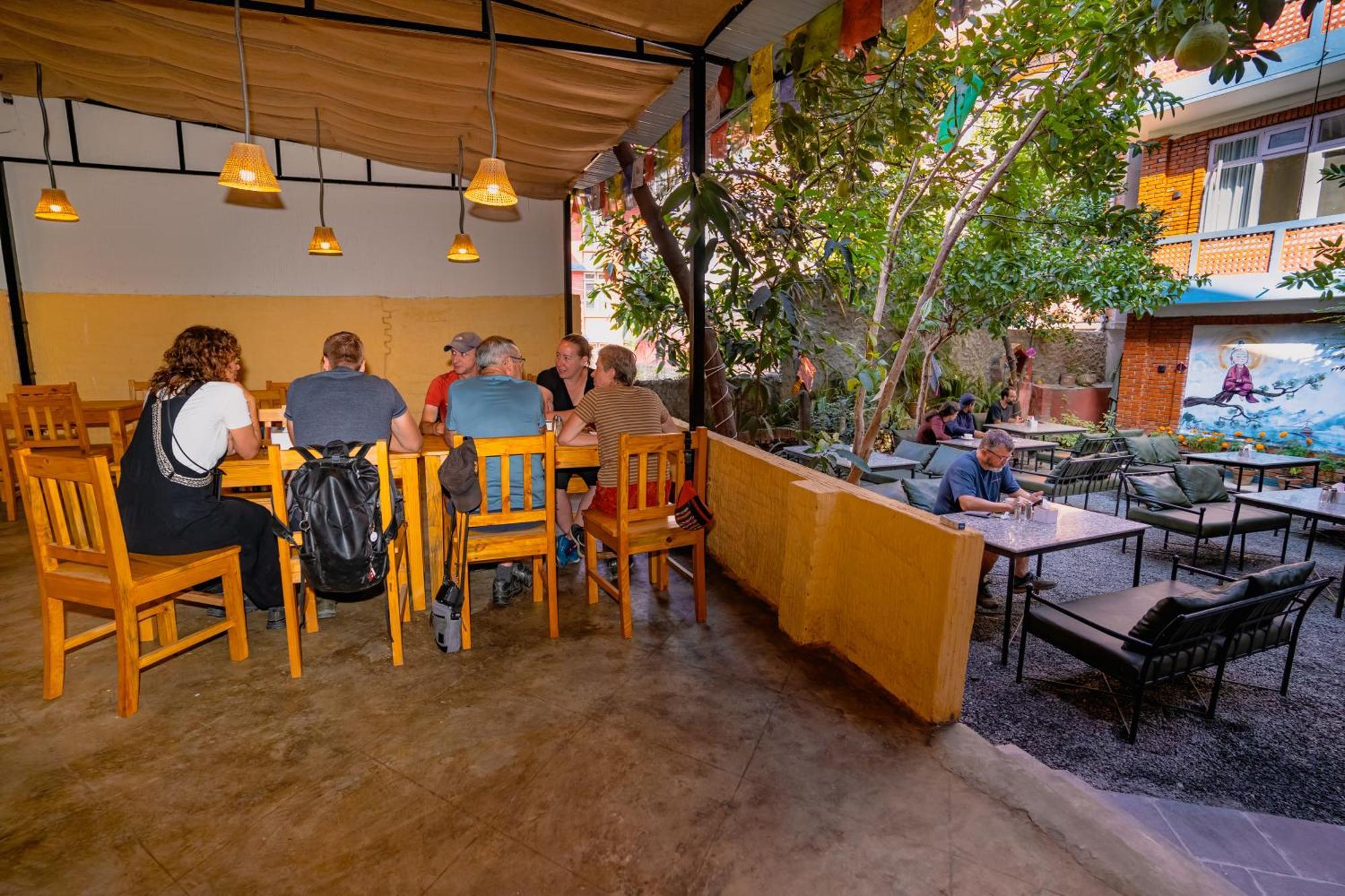 Kwabahal Boutique Hostel Катманду Екстер'єр фото
