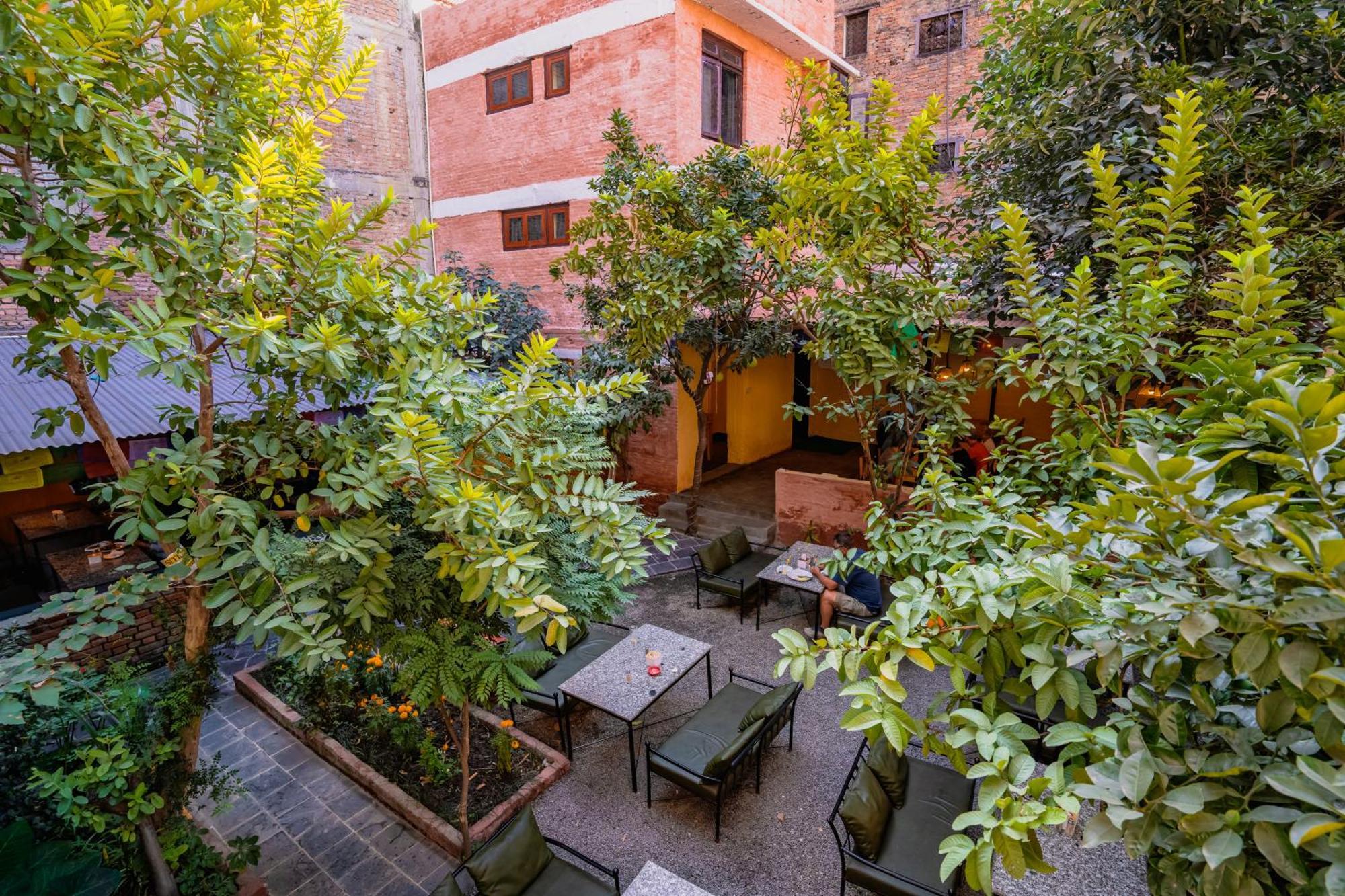 Kwabahal Boutique Hostel Катманду Екстер'єр фото