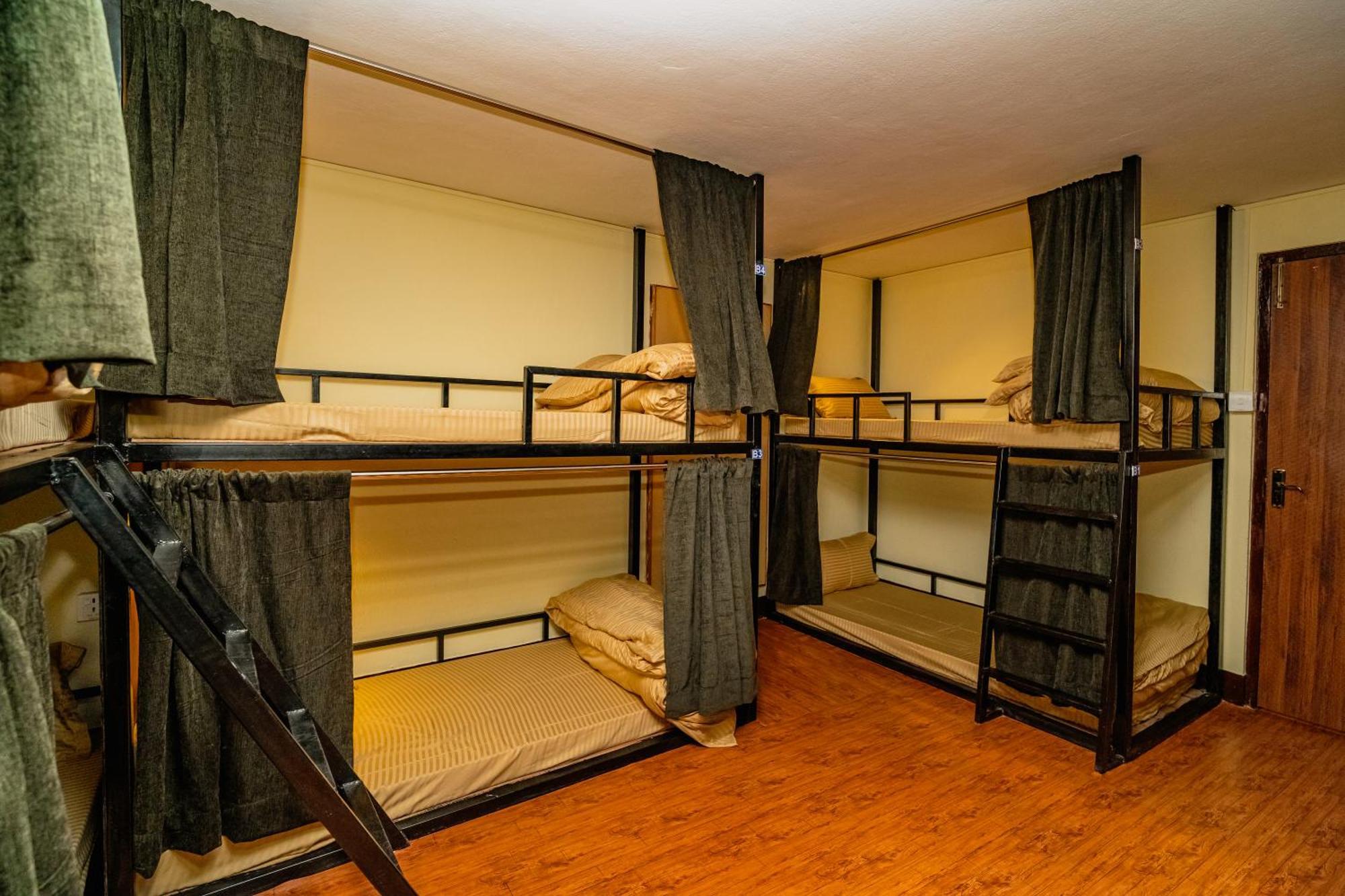 Kwabahal Boutique Hostel Катманду Екстер'єр фото