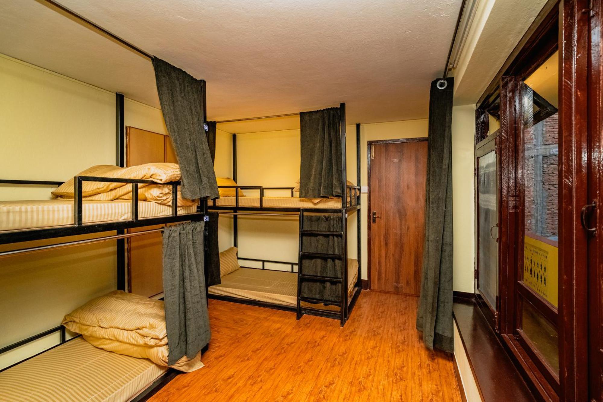 Kwabahal Boutique Hostel Катманду Екстер'єр фото